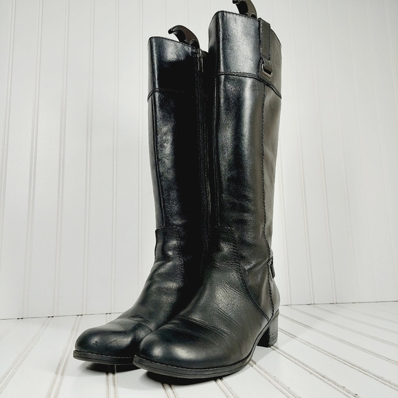 Bandolino Black Heeled Boots - Picture 2 of 12